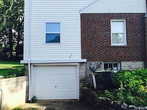 3rd image of 8802 Orchard Ave