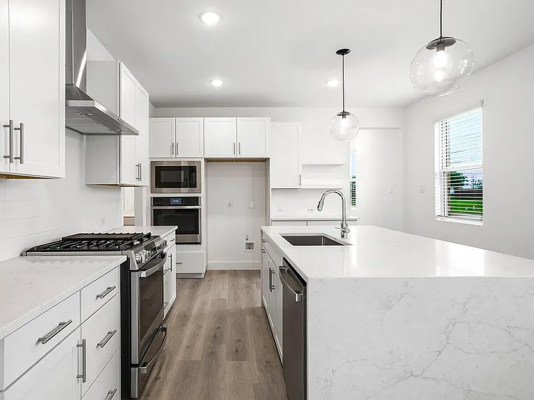 619 Sagebrush Trl — Photo 9