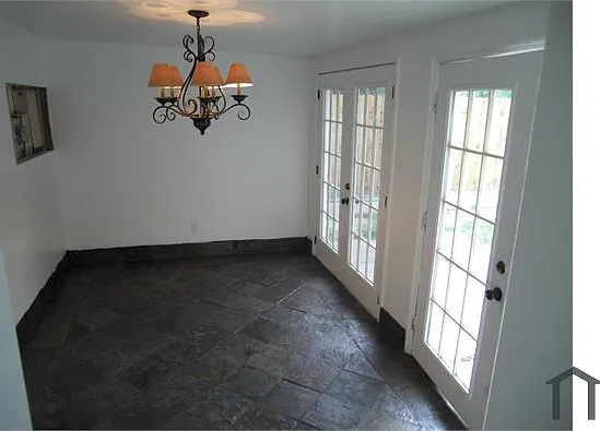1405 NW 7th Ave — Photo 12