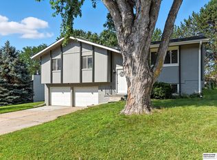 1708 S 162nd St, Omaha, NE 68130