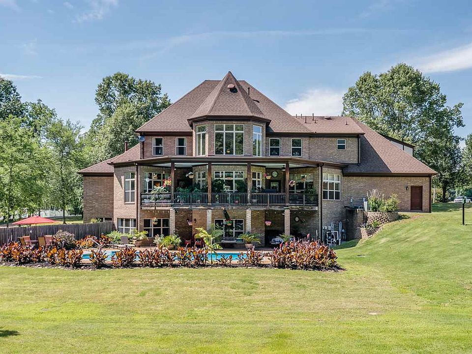 1st image of 230 Fair Meadows Ln