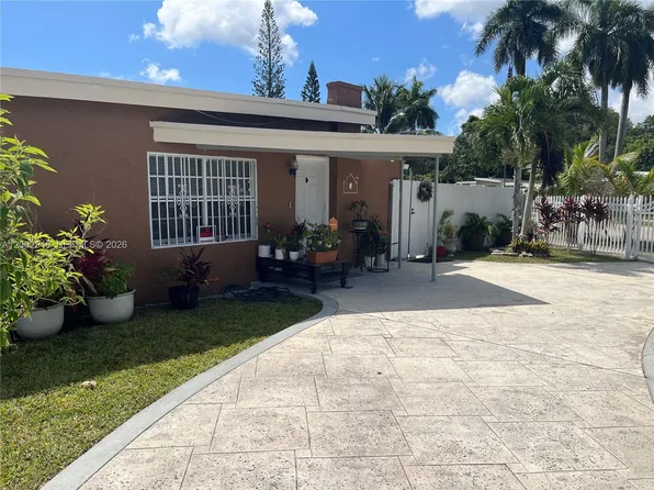 101 Miami Gardens Rd, West Park, FL 33023