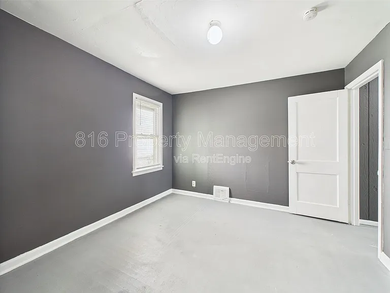 3354 Jackson Ave — Photo 15