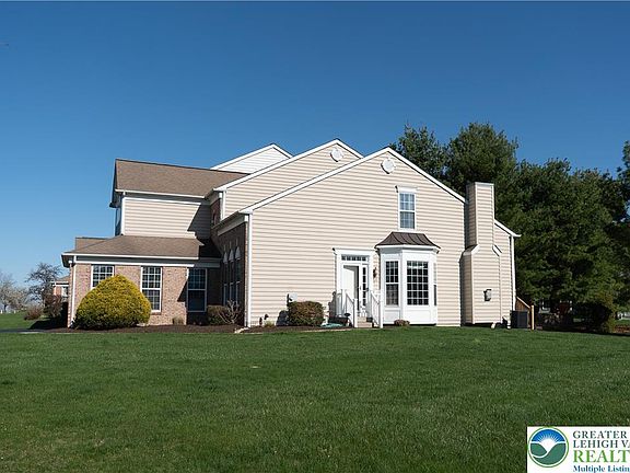 4th image of 5284 High Vista Dr S