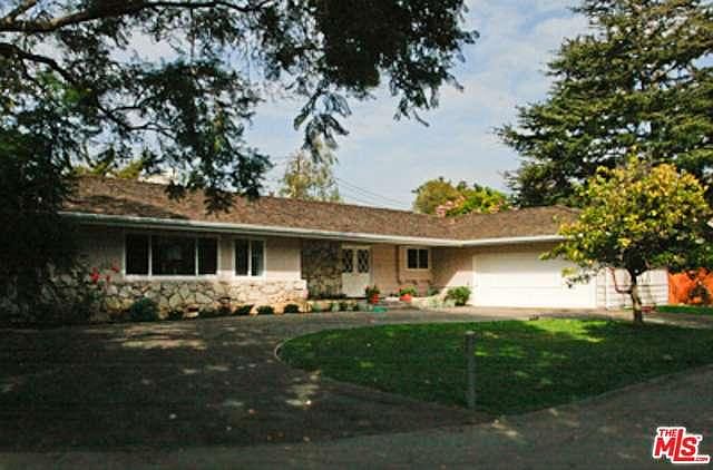 1st image of 831 San Vicente Blvd