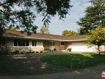 831 San Vicente Blvd, Santa Monica, CA, 90402