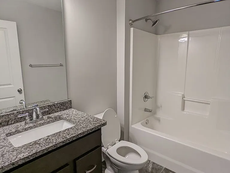 128 Mackwood Rd — Photo 10