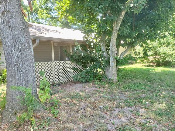 5th image of 1004 W Magnolia St
