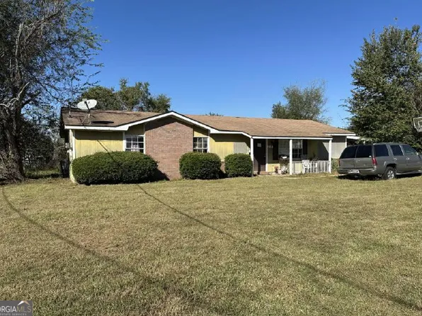 218 Dahlia Dr, Dothan, AL 36301