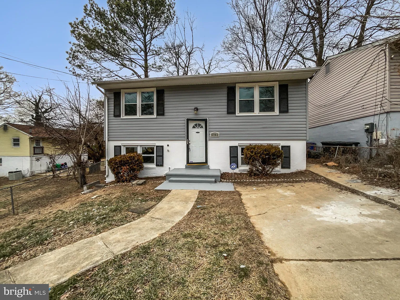 6702 Blacklog St photo 1
