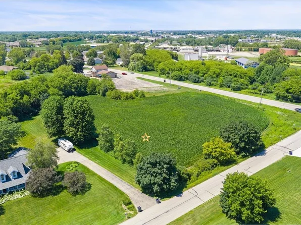 Fox Meadows Ln #33, Kaukauna, WI 54130