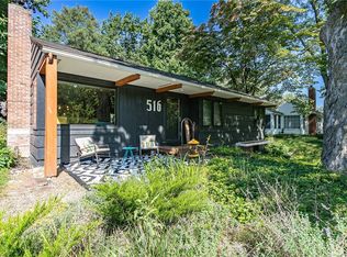 516 Colebrook Dr, Rochester, NY 14617