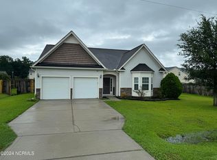 119 Moss Creek Dr, Jacksonville, NC 28540