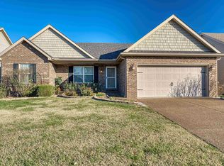 8845 Hartwell Dr, Evansville, IN 47725