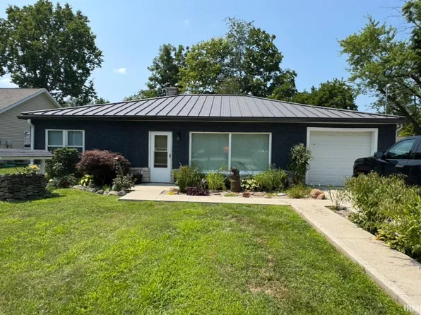 12805 Main St, Leo, IN 46765