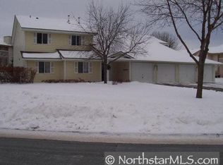 6201 Magda Dr, Osseo, MN 55369