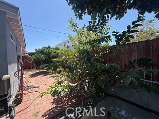 5th image of 336 W 45th St