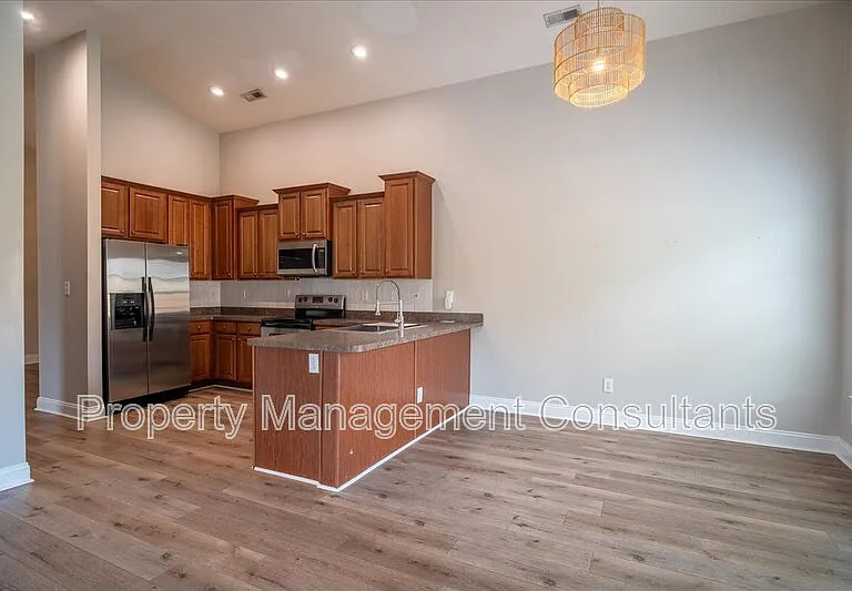 108 Oak Shade Dr — Photo 20