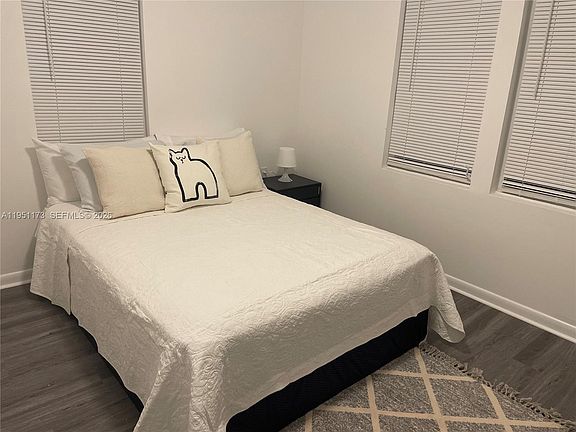 5th image of 2993 SW 16th Ter