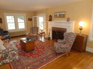 521 Cedar Ln, Swarthmore, PA 19081