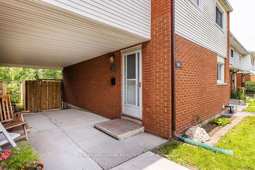 4 bed, $2,295 — Photo 3
