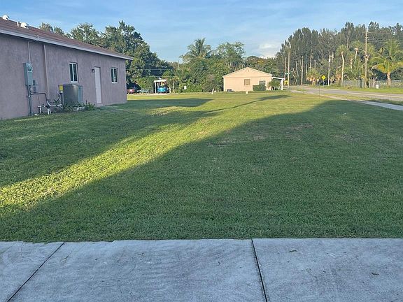 3rd image of 14959 SW 170th Avenue
