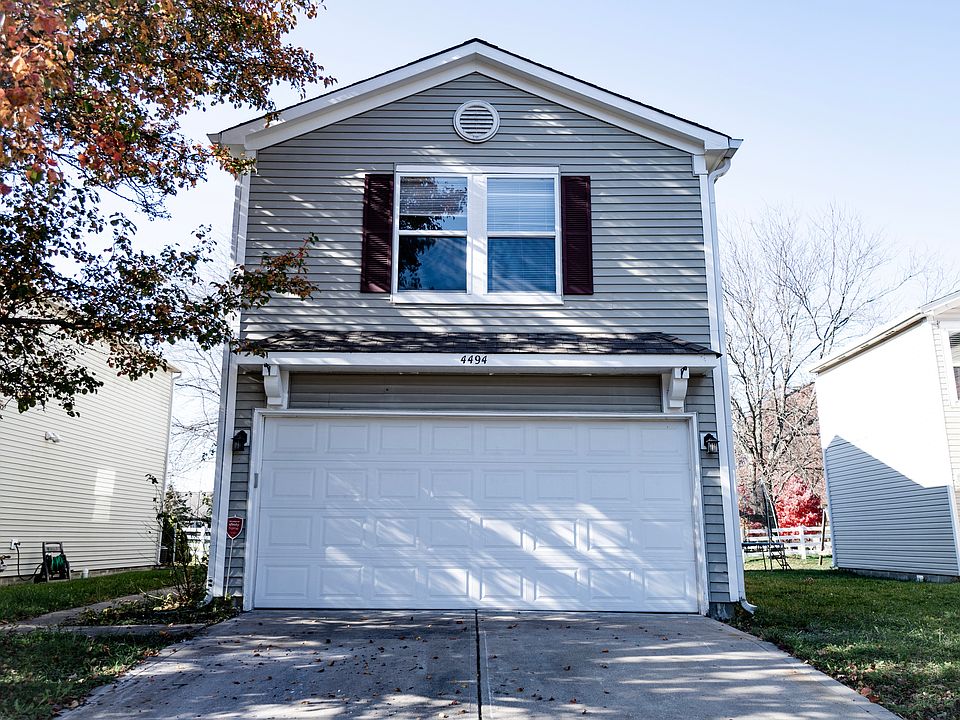 1st image of 4494 Connaught Dr W