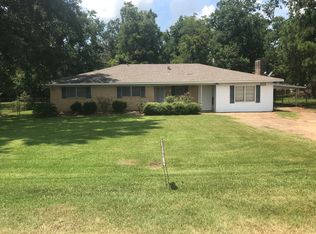 7004 Masonic Dr, Alexandria, LA 71301