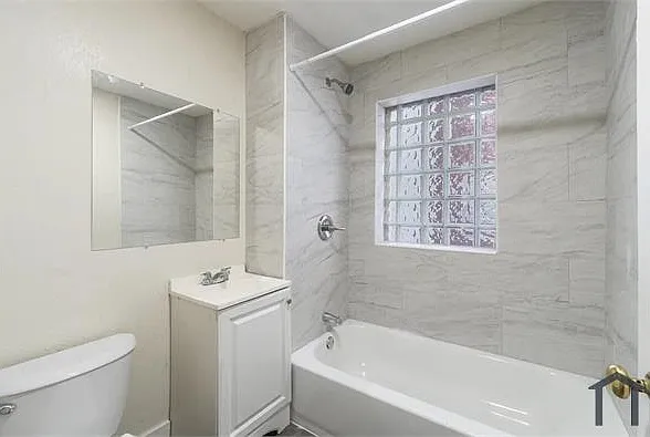 4121 Walnut St #1S — Photo 10
