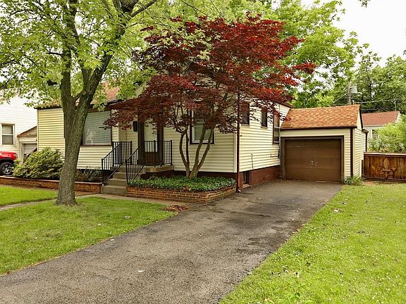 3rd image of 3569 Saint Joachim Ln