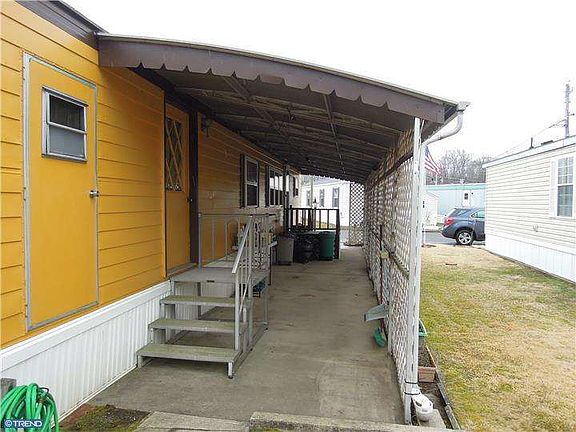 Exterior Back