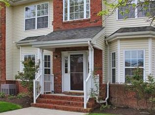 338 Moonlight Dr, Piscataway, NJ 08854