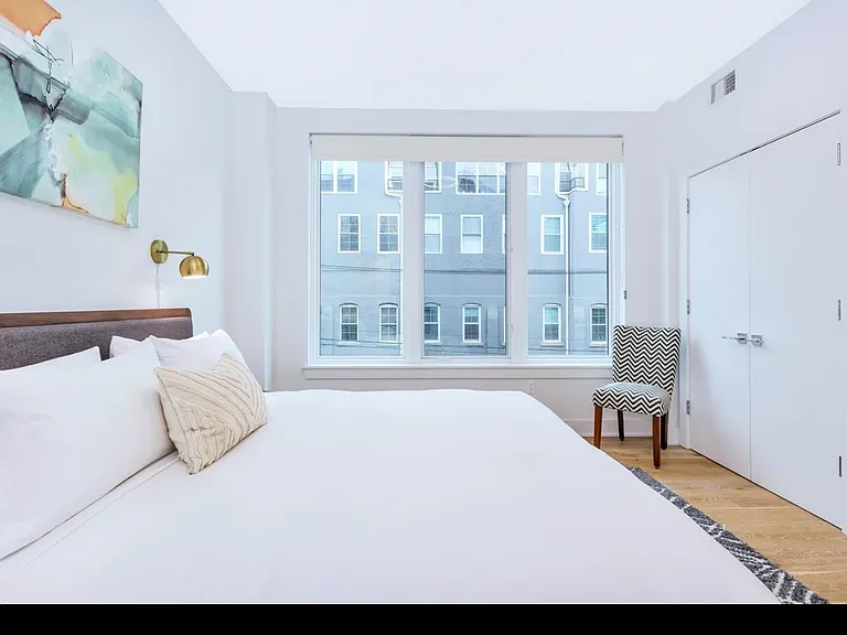 1101 Grand St #302 — Photo 7