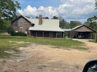 208 Wade Holler, Richton, MS 39476