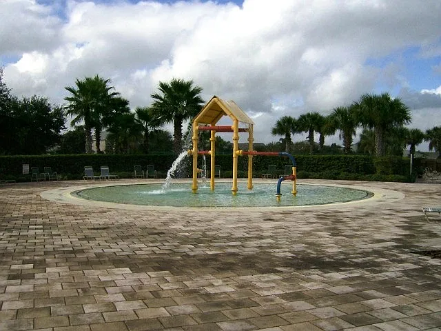 Weston Hills Gated Pool Community — Photo 4