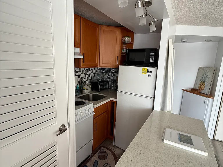 2525 Date St #4106 — Photo 4