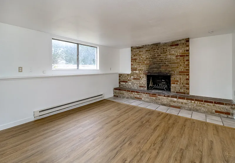 2 bed, 1.0 bath, 864 sqft, $1,699 — Photo 4