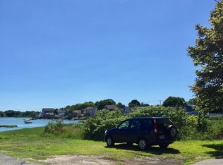 33 Spring St, Quincy, MA 02169