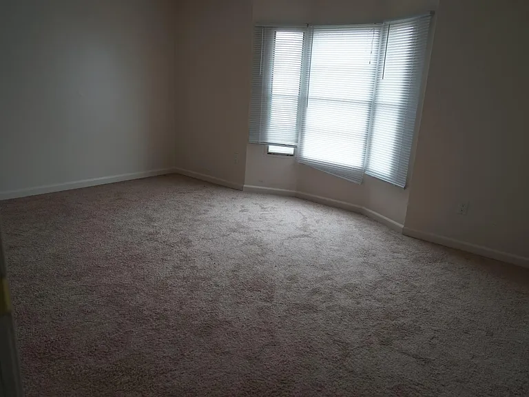 723 N Main St #64 — Photo 5
