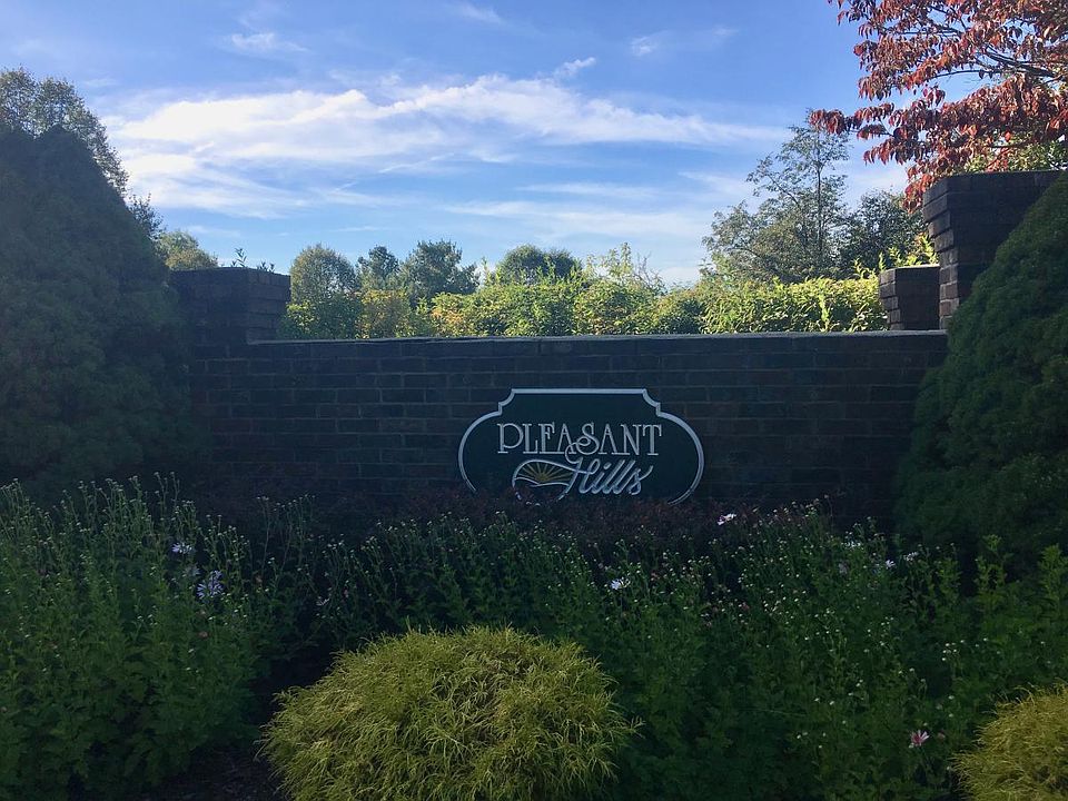 Pleasant Hills Community, South Windsor