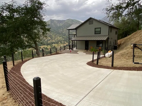 45431 Hammond Dr, Three Rivers, CA 93271