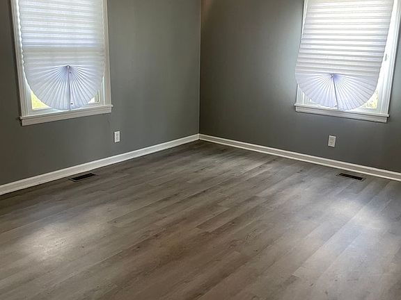 3rd image of 610 Tuscaloosa St