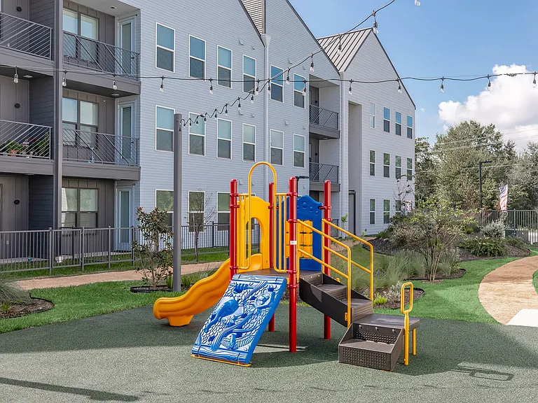 Hycohen Residency — Photo 6