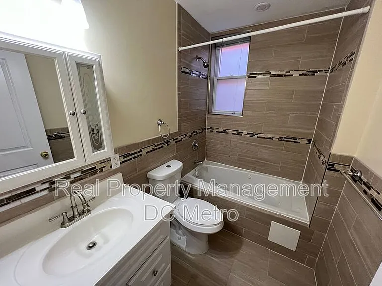 32 Quincy Pl NE #NE — Photo 28