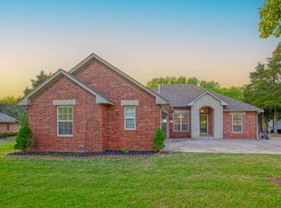 1532 Willow Bend Rd, Norman, OK 73072