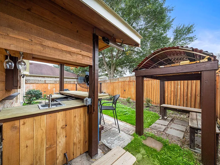 12026 Westwold Dr — Photo 30