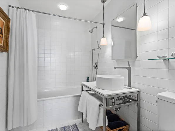 15 Broad Street image 17 of 29