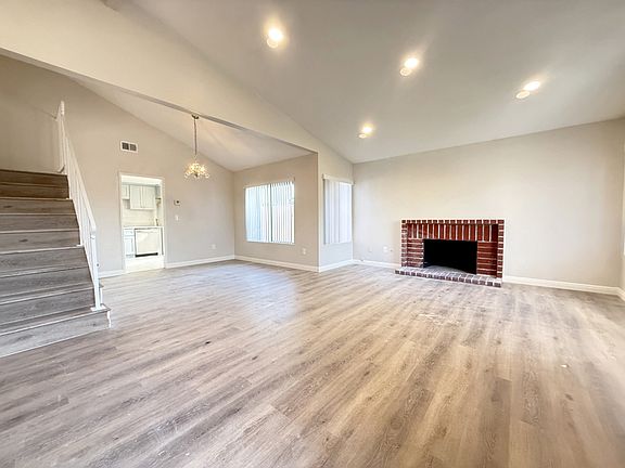 5th image of 3440 Maranville Ct APT A