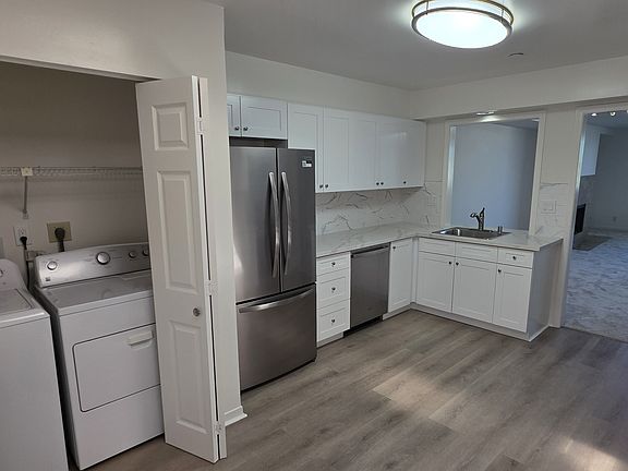 4th image of 1500 Sherman Ave APT 3A