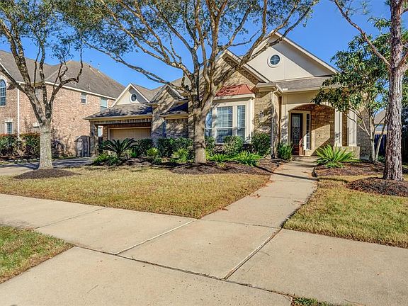 2nd image of 26006 Fiona Sky Ln